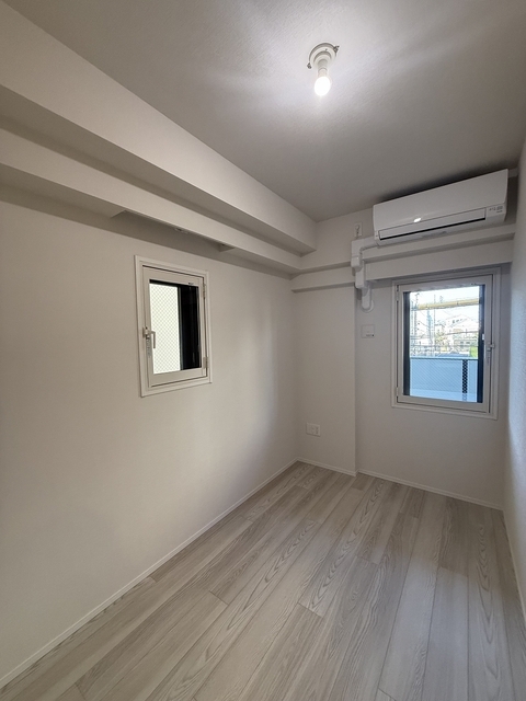 その他　洋室４．２帖　２０２５年１０月撮影