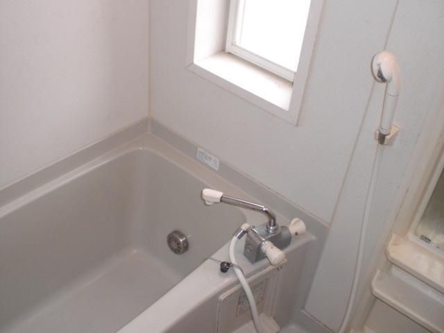 バス・シャワールーム　嬉しい追い焚き給湯☆