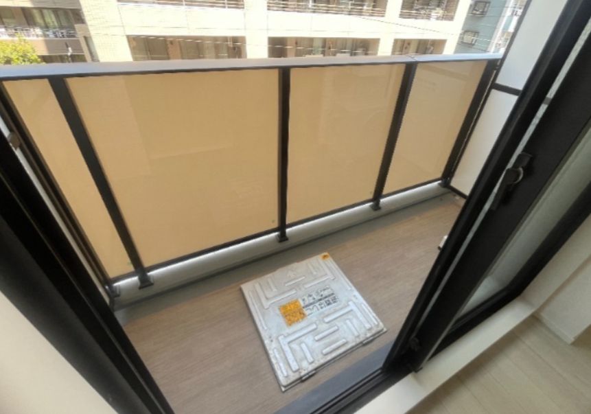 バルコニー　陽当たり良好なバルコニーです