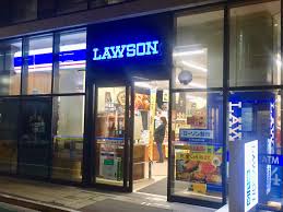 コンビニ　ローソン 神宮前三丁目店（コンビニ）まで430m