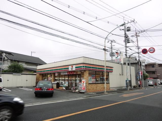 コンビニ　セブンイレブン（コンビニ）まで400m