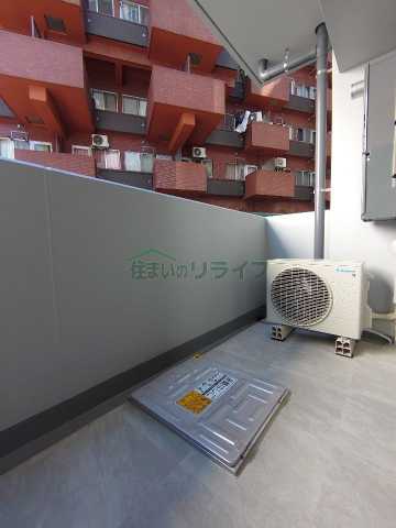 バルコニー　別階層の参考写真になります。