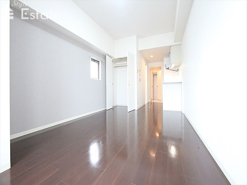 居室・リビング　内装