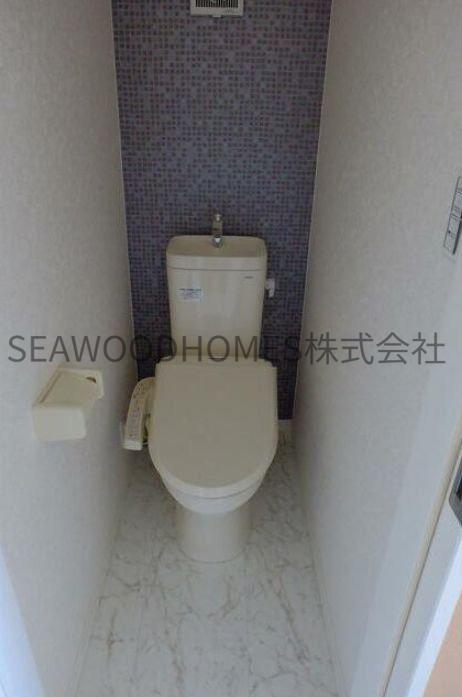 トイレ　※同施工、他部屋の参考写真となります。