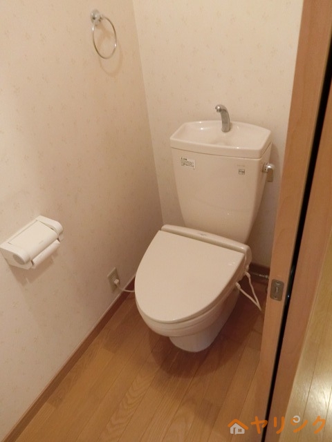 トイレ　トイレ