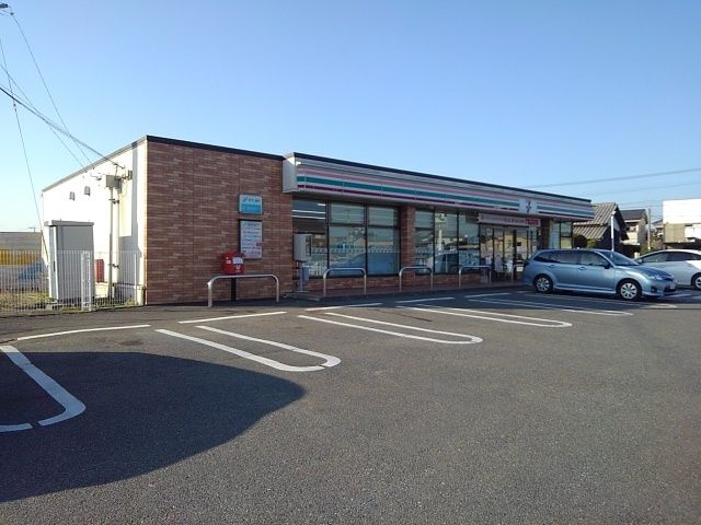 コンビニ　セブンイレブン大刀洗下高橋店（コンビニ）まで1080m