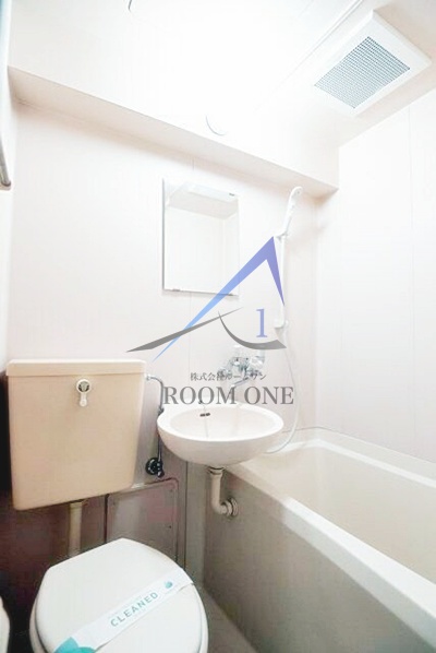 バス・シャワールーム　お風呂です。