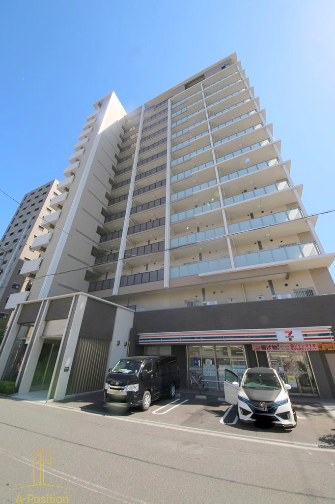 コンビニ　セブンイレブン 大阪中道4丁目店（コンビニ）まで308m