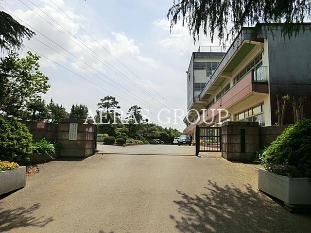 中学校　八千代市立勝田台中学校（中学校）まで888m