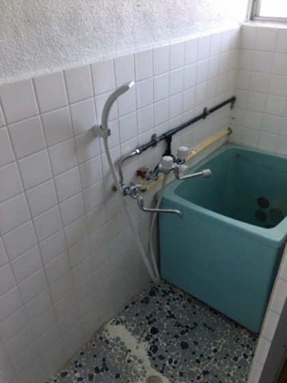 バス・シャワールーム