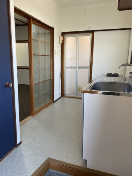 玄関　※別部屋の写真です