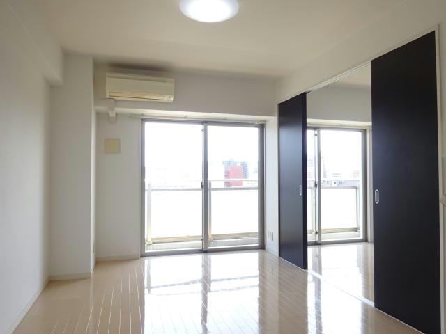 居室・リビング　別室参考写真