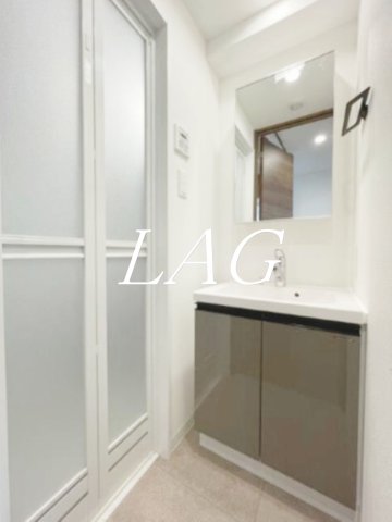 洗面設備　洗面台です。