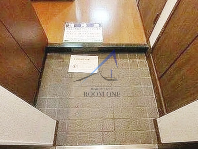 玄関　玄関です。