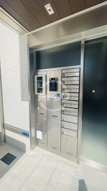 エントランス　カーサルミノサ駒川　エントランス