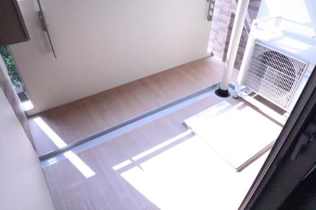 バルコニー　広々としたバルコニーです