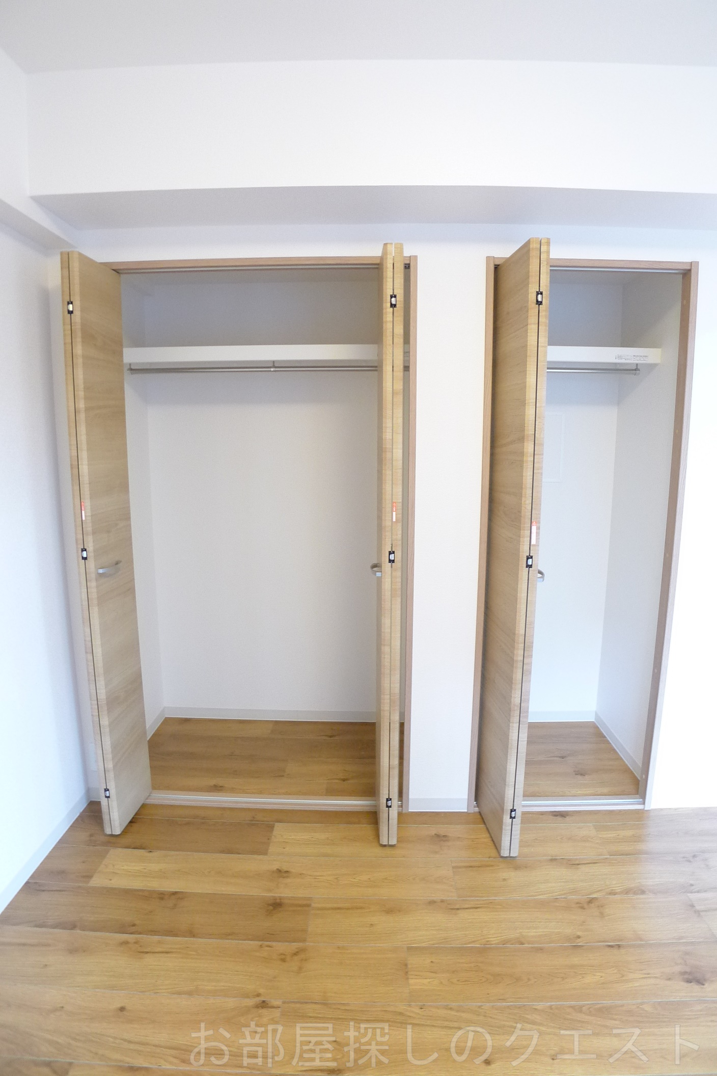 収納　（写真は同物件反転）