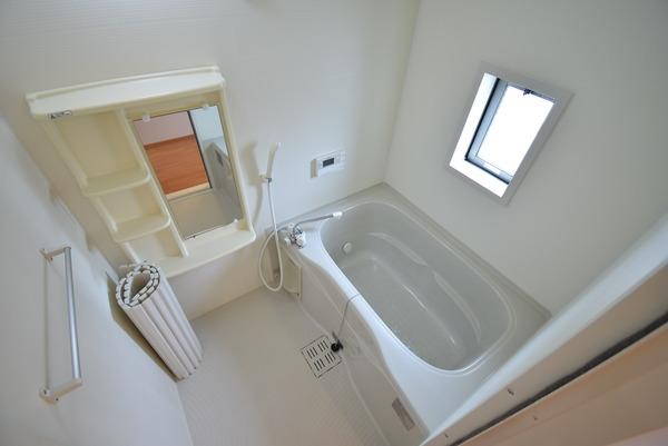 バス・シャワールーム　同物件別室