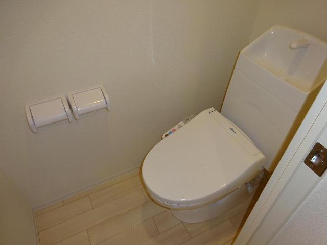 トイレ　トイレ