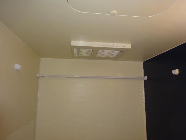 その他設備　室内物干