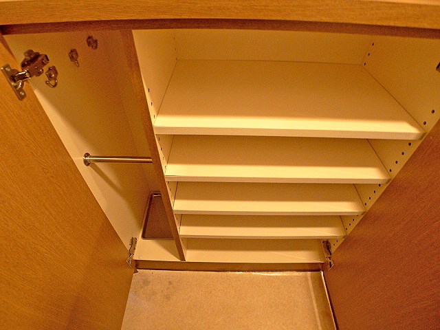 その他設備　シューズボックス