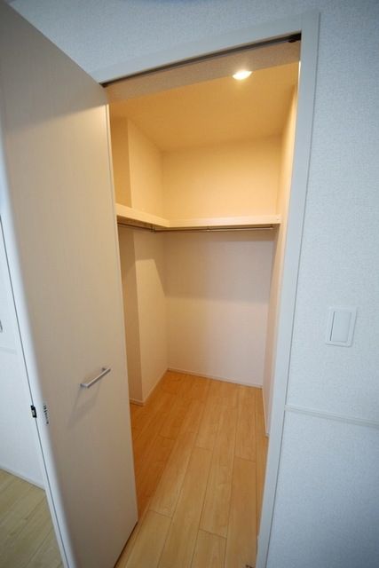 その他設備　★クローゼット室完備★