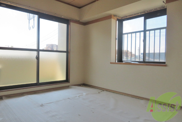 その他部屋・スペース　別角度からのアングルになります。壁は白く統一感があり綺麗です