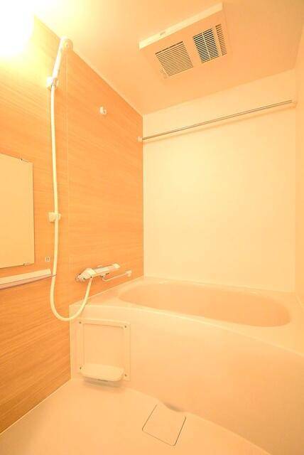 バス・シャワールーム　バスルーム