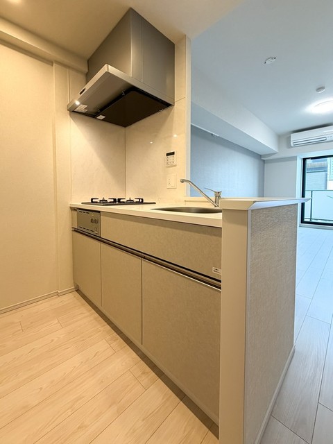 キッチン　※写真は同タイプ住戸です。