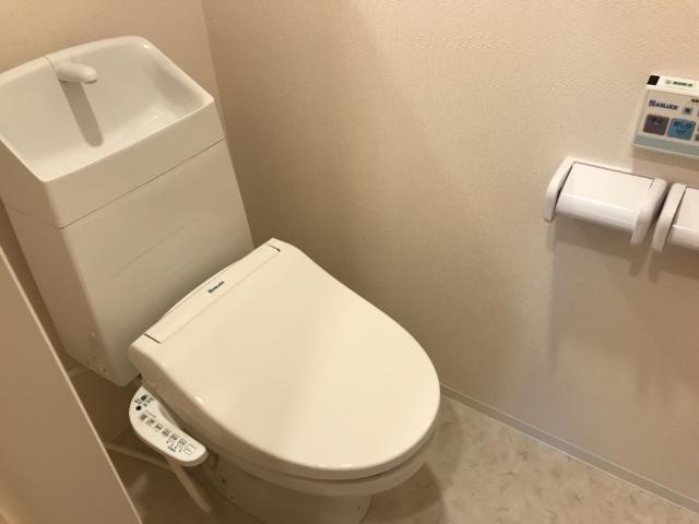 トイレ　シャワー付トイレ