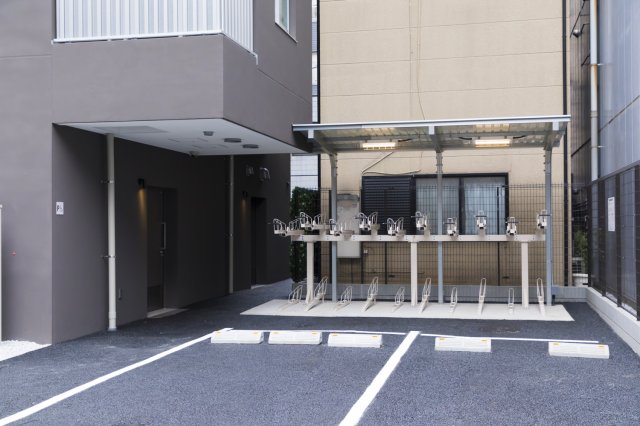 駐車場　※参考写真