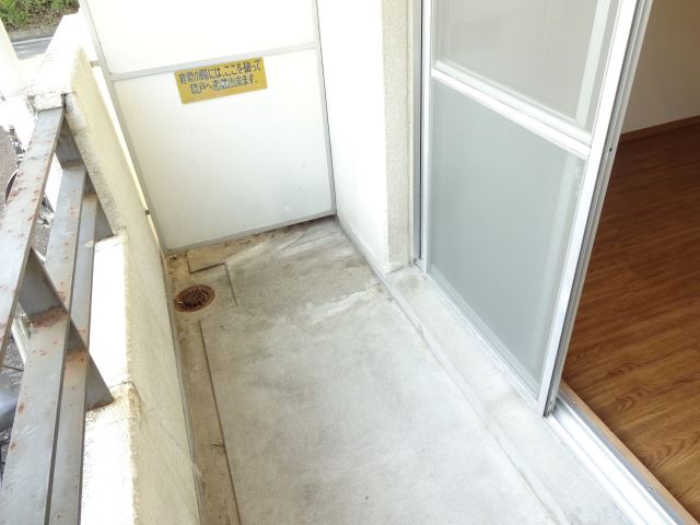 バルコニー　ベランダ