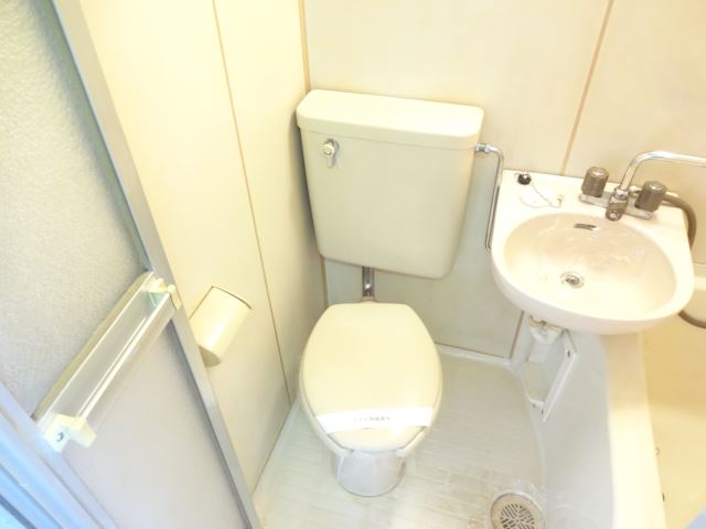 トイレ　トイレ