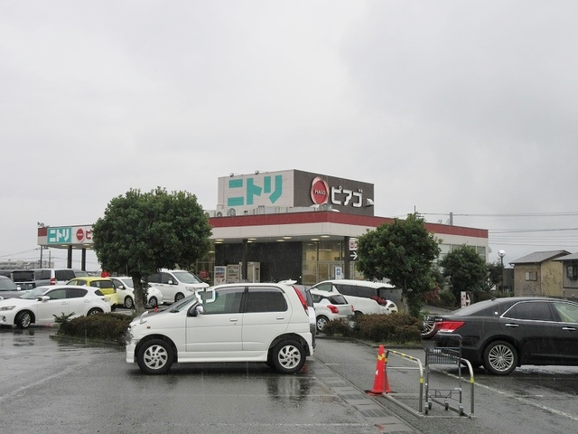 ホームセンター　ニトリピアゴ富士宮店（ホームセンター）まで603m