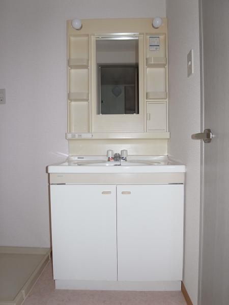 洗面設備　洗面所