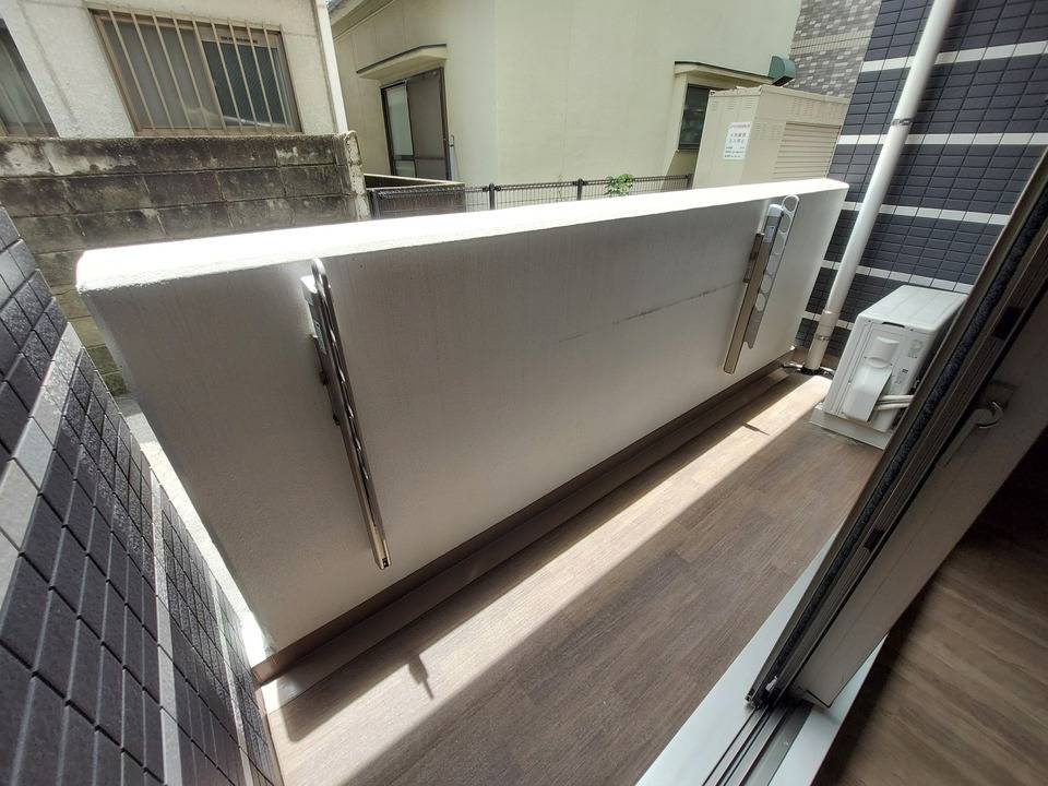 バルコニー　バルコニー