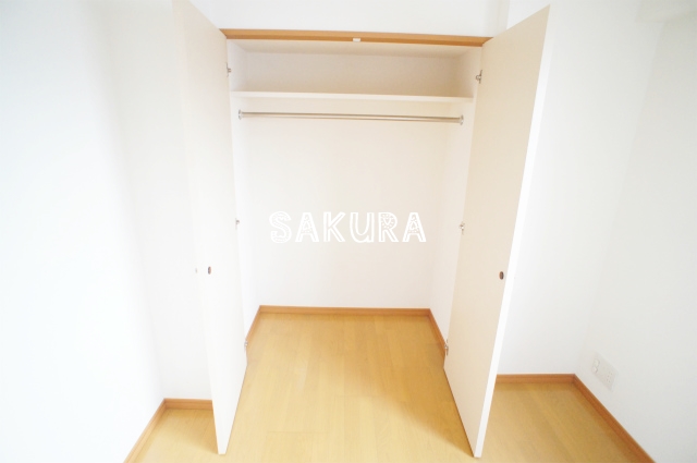 収納　お荷物の多い方でも安心のクローゼット付き♪