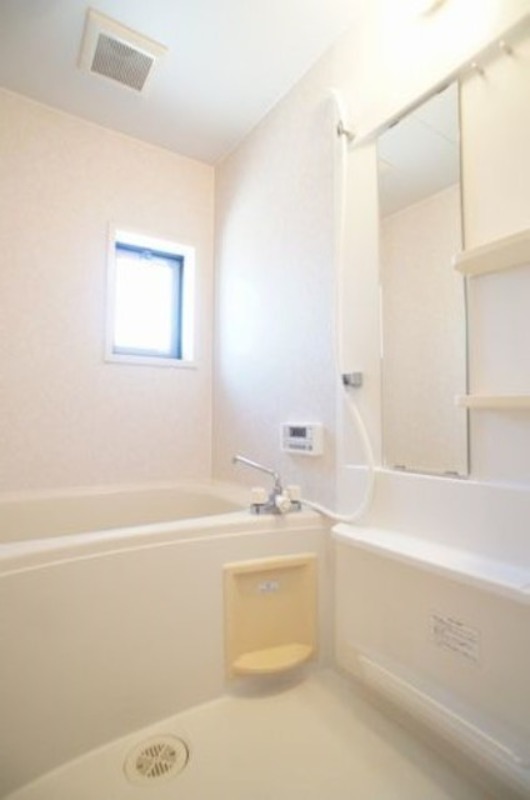 バス・シャワールーム　図面と現状に相違がある場合には現状を優先