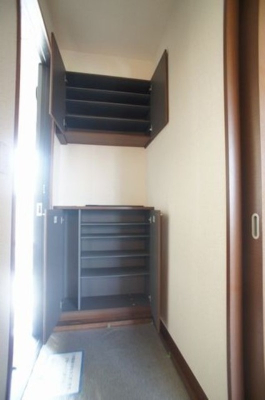 収納　図面と現状に相違がある場合には現状を優先