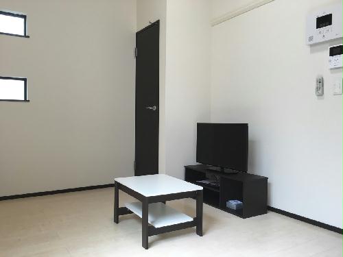 居室・リビング　同タイプの部屋の写真です