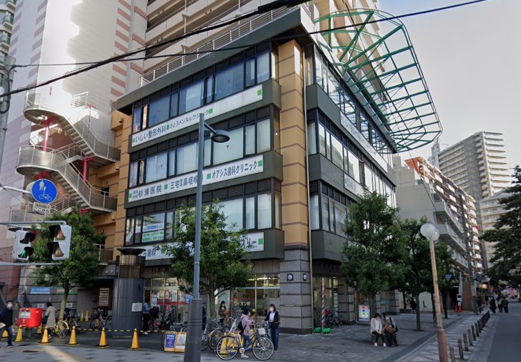 病院　杉浦医院(医療法人社団)（病院）まで178m