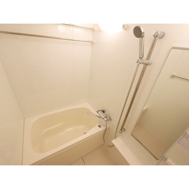 バス・シャワールーム　バス※別部屋参考写真