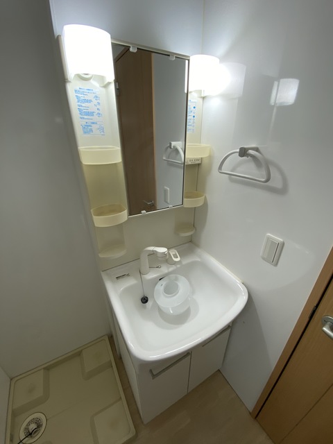 洗面設備　シャンプードレッサー必須ですね