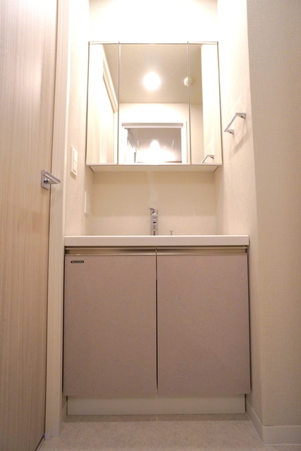 洗面設備　※写真は同タイプ住戸です。