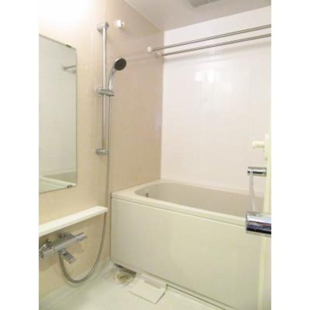 バス・シャワールーム　※写真は同タイプ住戸です。