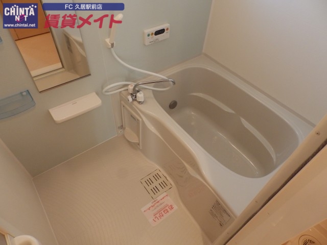 バス・シャワールーム　同タイプ部屋写真です。