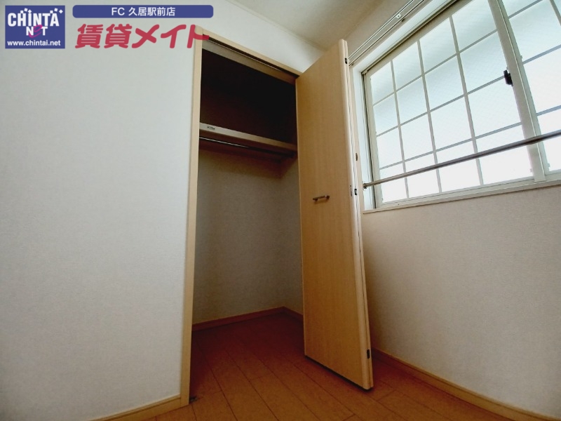 収納　同タイプ部屋写真です。