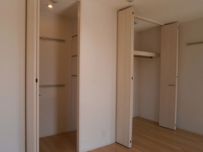 収納　図面と現状に相違がある場合には現状を優先