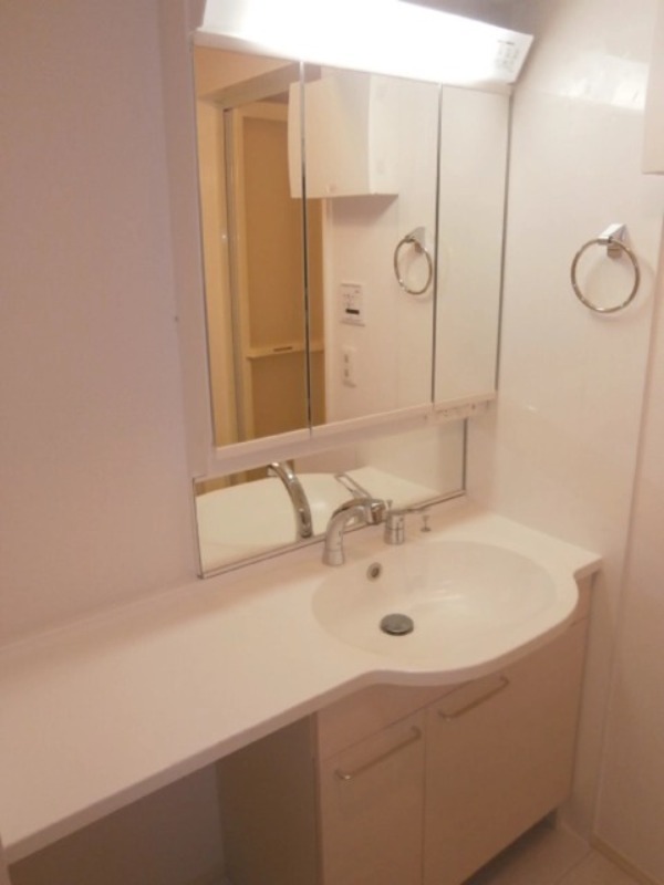 洗面設備　図面と現状に相違がある場合には現状を優先