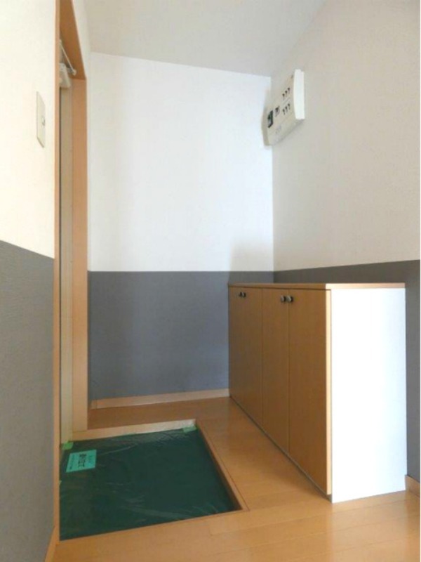 玄関　図面と現状に相違がある場合には現状を優先